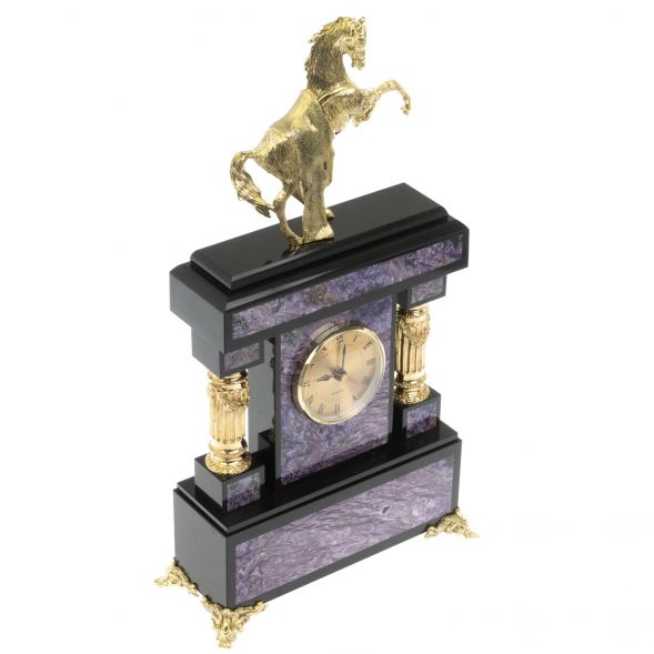 Часы &amp;quot;Конь с попоной&amp;quot; из чароита 129268