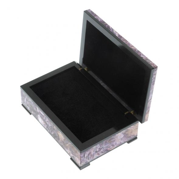Шкатулка из камня чароит экстра с иризацией 12х8х4 см 128290