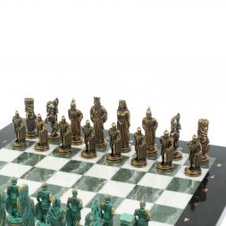 Шахматы "Александр Макендонский" фигуры бронза / патина мрамор змеевик 36х36 см