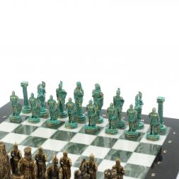 Шахматы "Александр Макендонский" фигуры бронза / патина мрамор змеевик 36х36 см