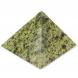 Пирамида из змеевика 10,5х10,5х7,5 см 121007