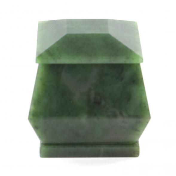 Нефритовая шкатулка &amp;quot;Талисман&amp;quot; 6х6х6,5 см 121480