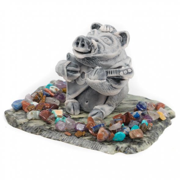 Сувенир &amp;quot;Кабан с балалайкой&amp;quot; из мрамолита 117046