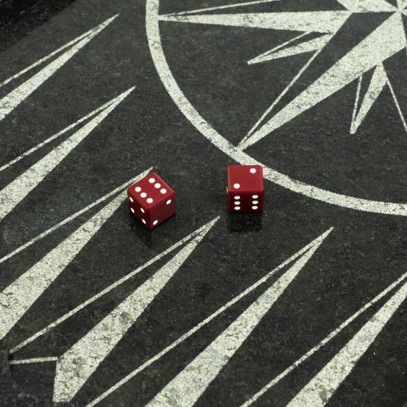 Кубики зарики 1х1 см красные 2 шт 122959