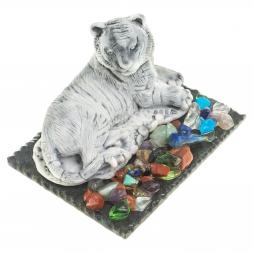 Сувенир &amp;quot;Тигр лежит&amp;quot; из змеевика и мрамолита