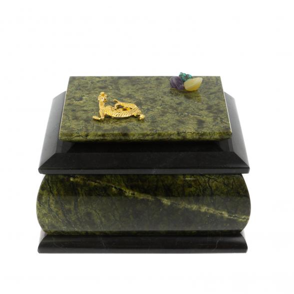 Шкатулка из баженовского змеевика 12х9,5х7 см 128679