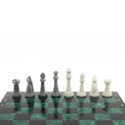 Шахматы &amp;quot;Стаунтон&amp;quot; из мрамолита / шабровский змеевик доска 40х40 см